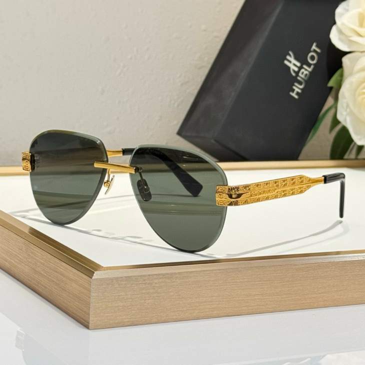 Picture of Hublot Sunglasses _SKUfw69458430fw